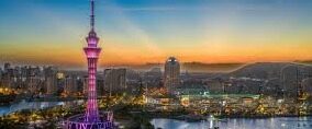 守望人妻免费-守望人妻的微妙情感世界——一段未被定义的探索