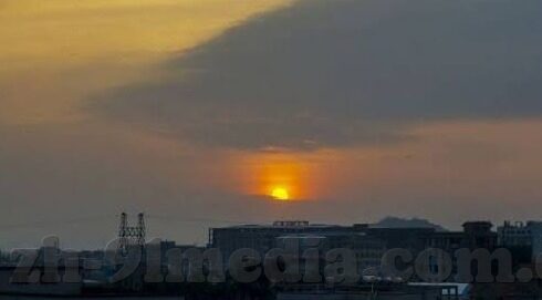 糖心vlog米娜学姐-亦甜亦暖，校园Vlog中的甜蜜时光——糖心学姐的精彩日常